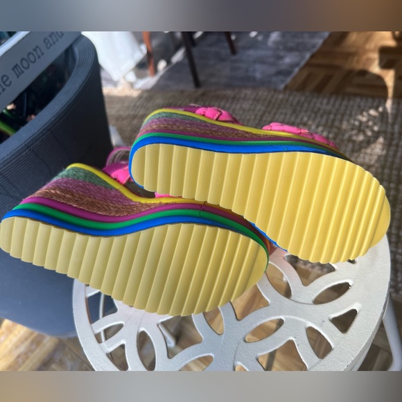 Colorful wedge opentoe sandals, size 5.5 NWOB, braided fish mouth platform heels - Picture 5 of 8
